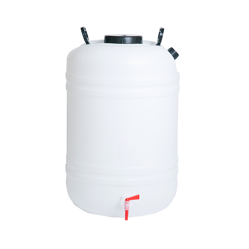 Fermentador plástico sanitario con válvula para salida de la cerveza.
Capacidad Total: 60Litros.
Llenado sugerido: 50 Litros de Mosto - El Cervecero - Chile